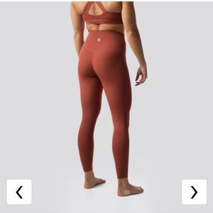 BORN PRIMITIVE go to legging